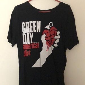Green Day shirt
